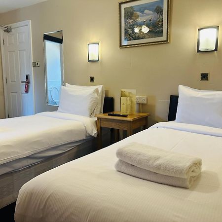 Felbridge Woodcock Inn מראה חיצוני תמונה