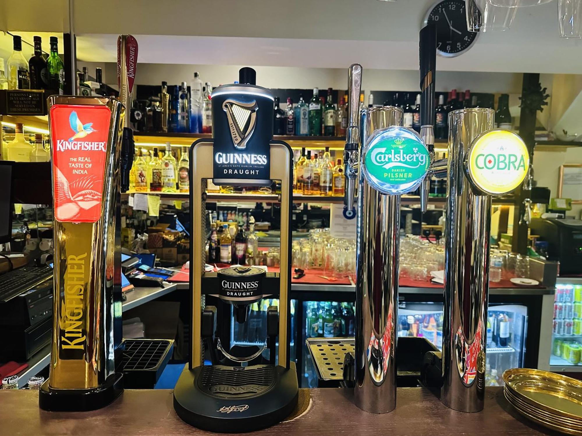 Felbridge Woodcock Inn מראה חיצוני תמונה